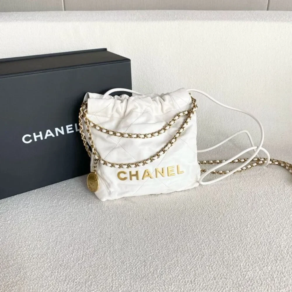 Chanel Women Pre-Loved Bag Very Good Condition